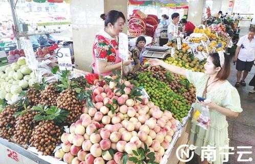 南宁水果爆料事件视频播放,视频揭露惊人真相，网友热议不断